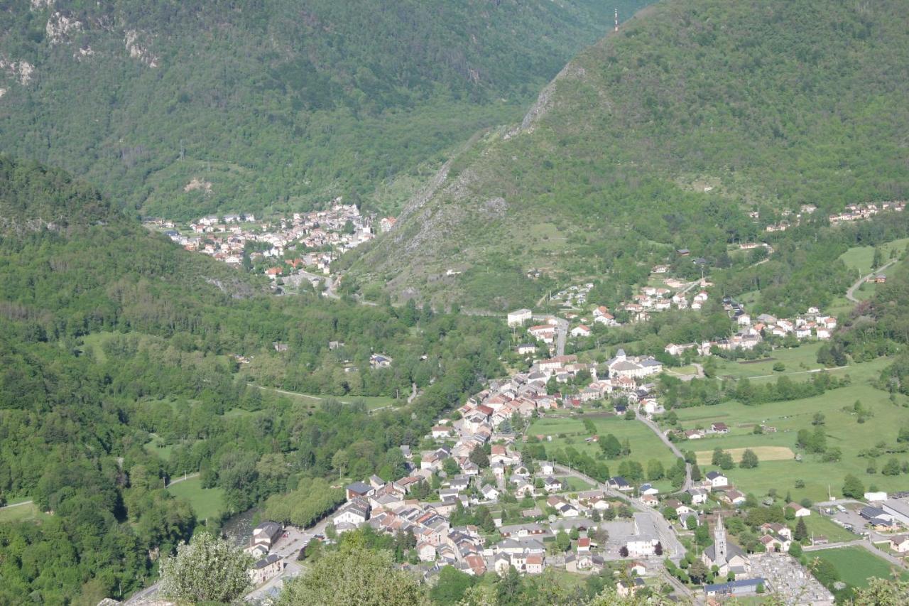 La Maison Des Vacances Auzat ภายนอก รูปภาพ